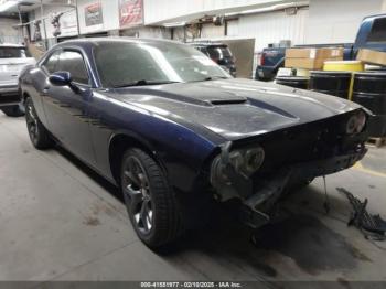  Salvage Dodge Challenger