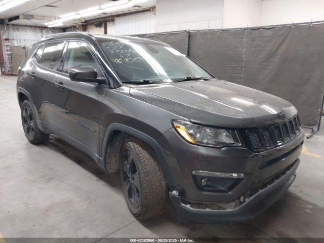  Salvage Jeep Compass