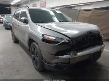 Salvage Jeep Cherokee