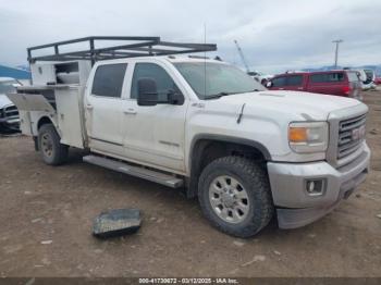  Salvage General Motors Sierra 3500HD
