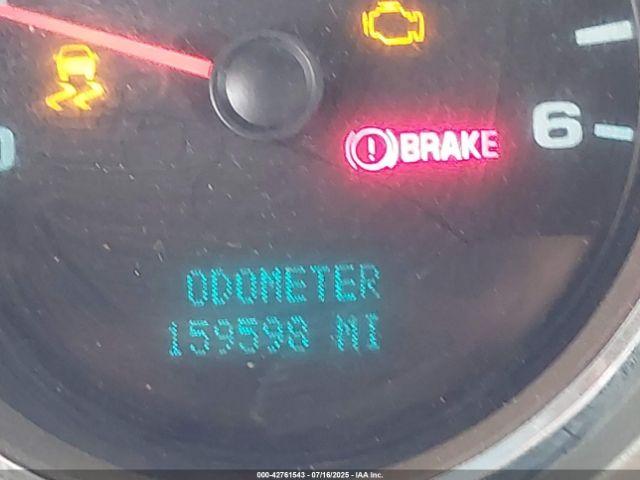 Chevrolet Silverado 2500 Work Truck Image 16