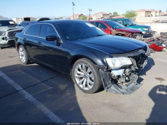  Salvage Chrysler 300