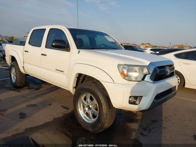  Salvage Toyota Tacoma