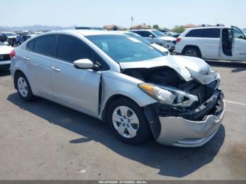  Salvage Kia Forte