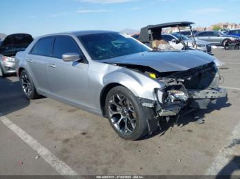  Salvage Chrysler 300