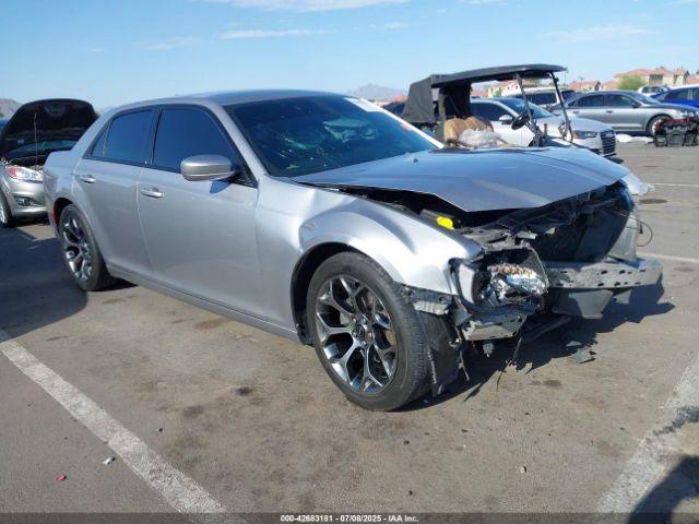  Salvage Chrysler 300