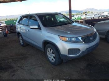 Salvage Kia Sorento