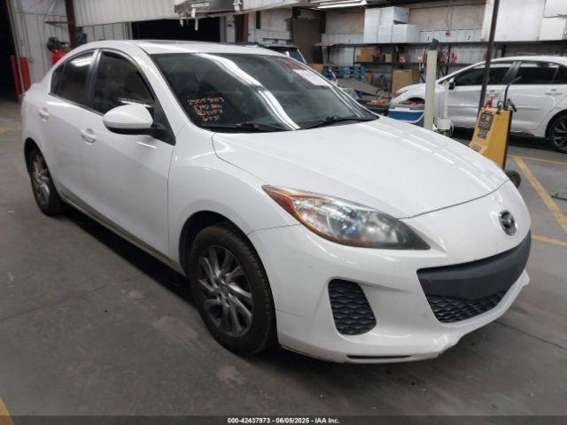  Salvage Mazda Mazda3