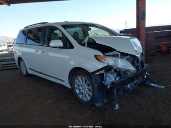  Salvage Toyota Sienna
