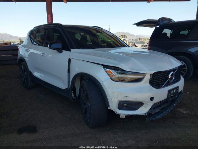  Salvage Volvo XC40
