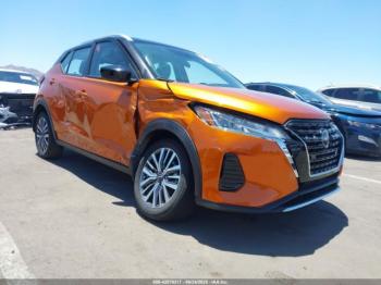  Salvage Nissan Kicks