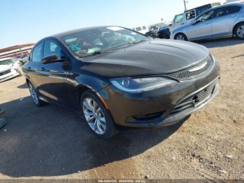  Salvage Chrysler 200