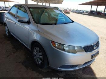  Salvage Kia Forte