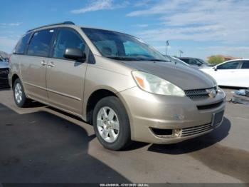  Salvage Toyota Sienna