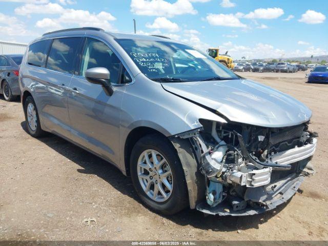  Salvage Chrysler Voyager
