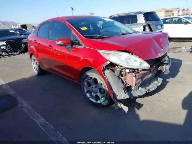  Salvage Ford Fiesta