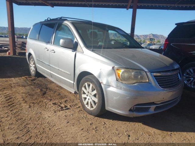  Salvage Chrysler Town & Country
