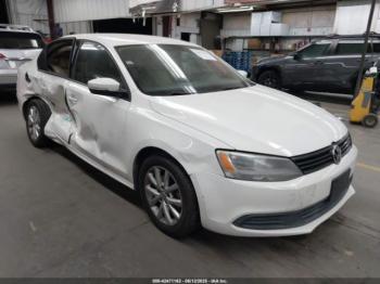  Salvage Volkswagen Jetta