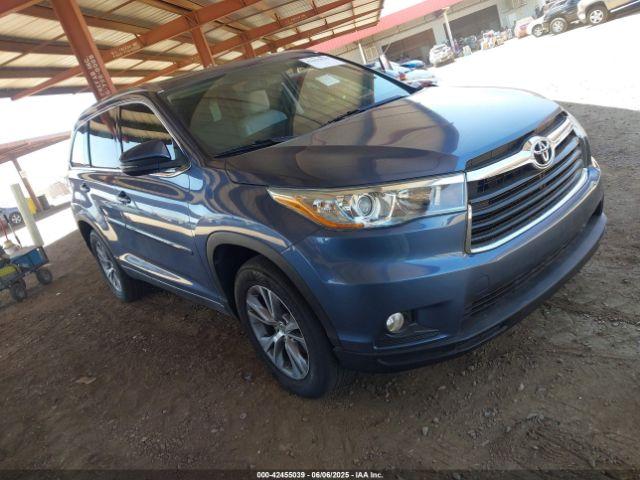  Salvage Toyota Highlander