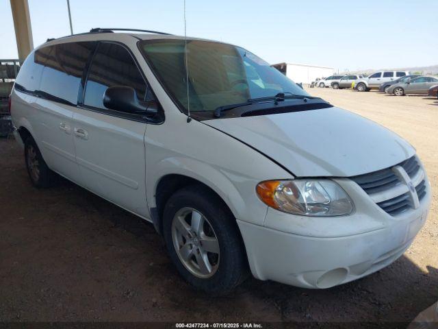  Salvage Dodge Grand Caravan