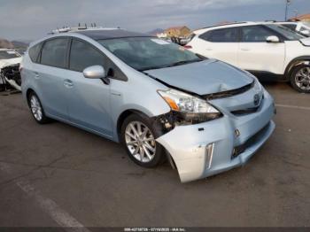  Salvage Toyota Prius v
