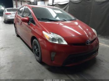  Salvage Toyota Prius
