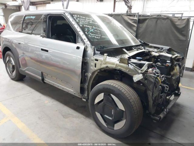  Salvage Kia Ev9