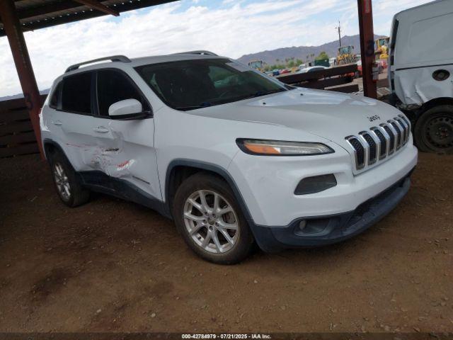  Salvage Jeep Cherokee