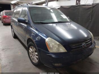  Salvage Kia Sedona