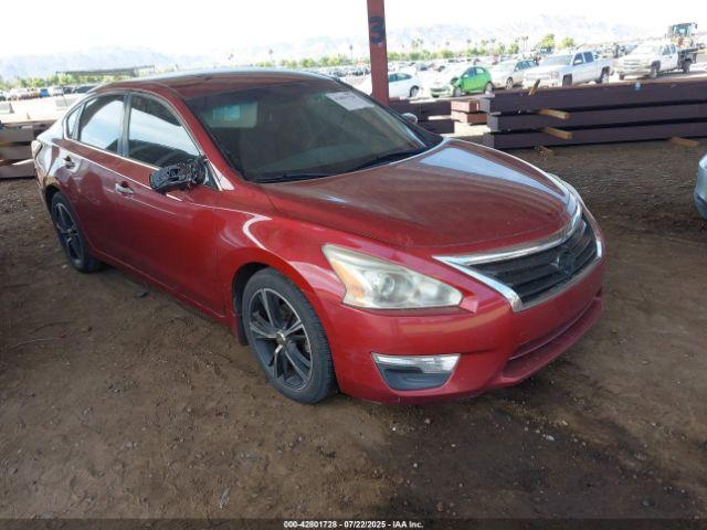  Salvage Nissan Altima