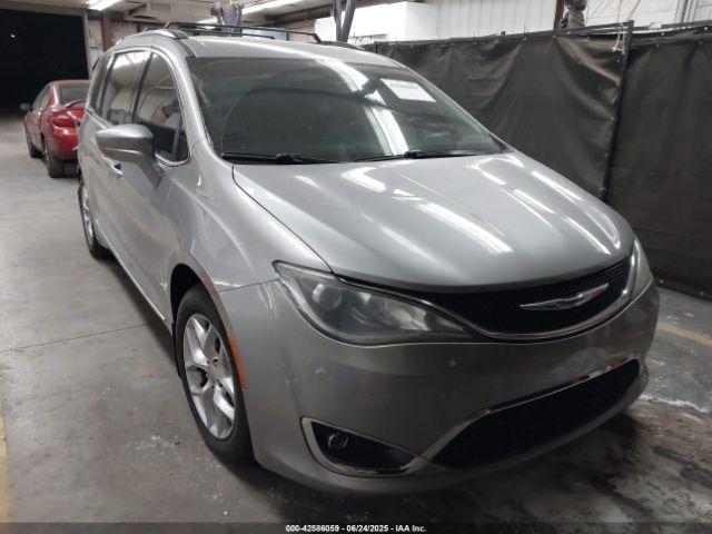  Salvage Chrysler Pacifica