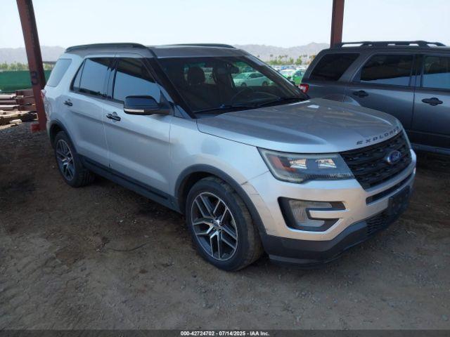 Salvage Ford Explorer