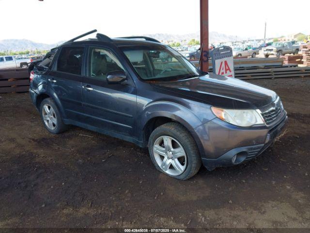  Salvage Subaru Forester