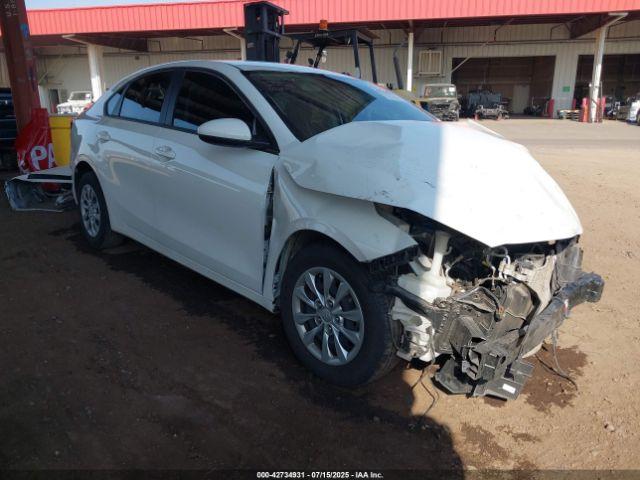  Salvage Kia Forte