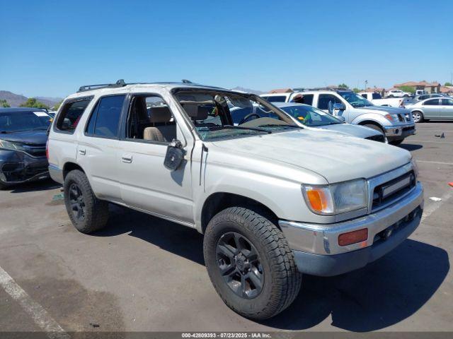  Salvage Toyota 4Runner