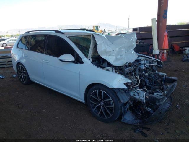  Salvage Volkswagen Golf