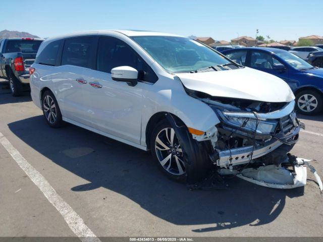  Salvage Honda Odyssey