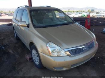  Salvage Kia Sedona