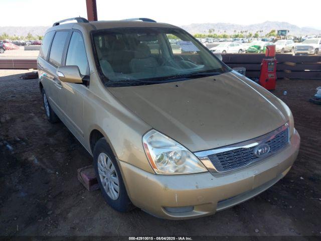  Salvage Kia Sedona
