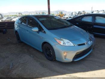  Salvage Toyota Prius