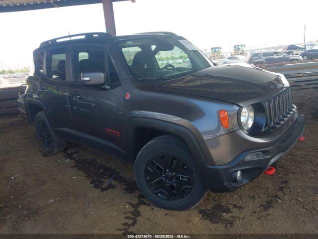  Salvage Jeep Renegade