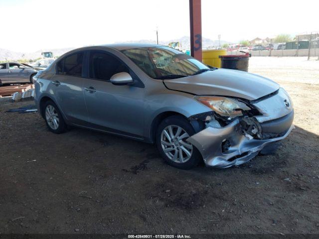  Salvage Mazda Mazda3