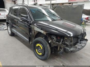  Salvage Volkswagen Tiguan