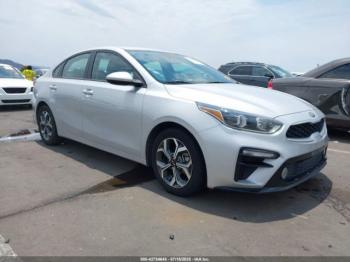  Salvage Kia Forte