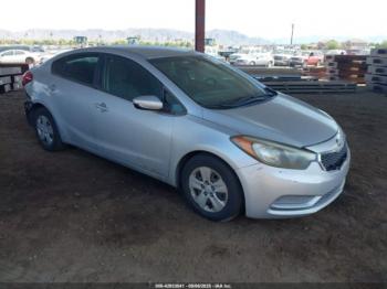  Salvage Kia Forte