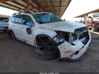  Salvage Subaru Ascent