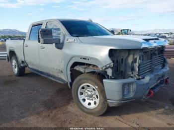  Salvage General Motors Sierra 2500HD