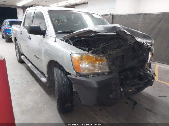  Salvage Nissan Titan