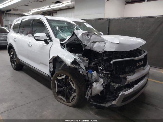  Salvage Kia Telluride