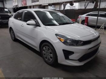  Salvage Kia Rio